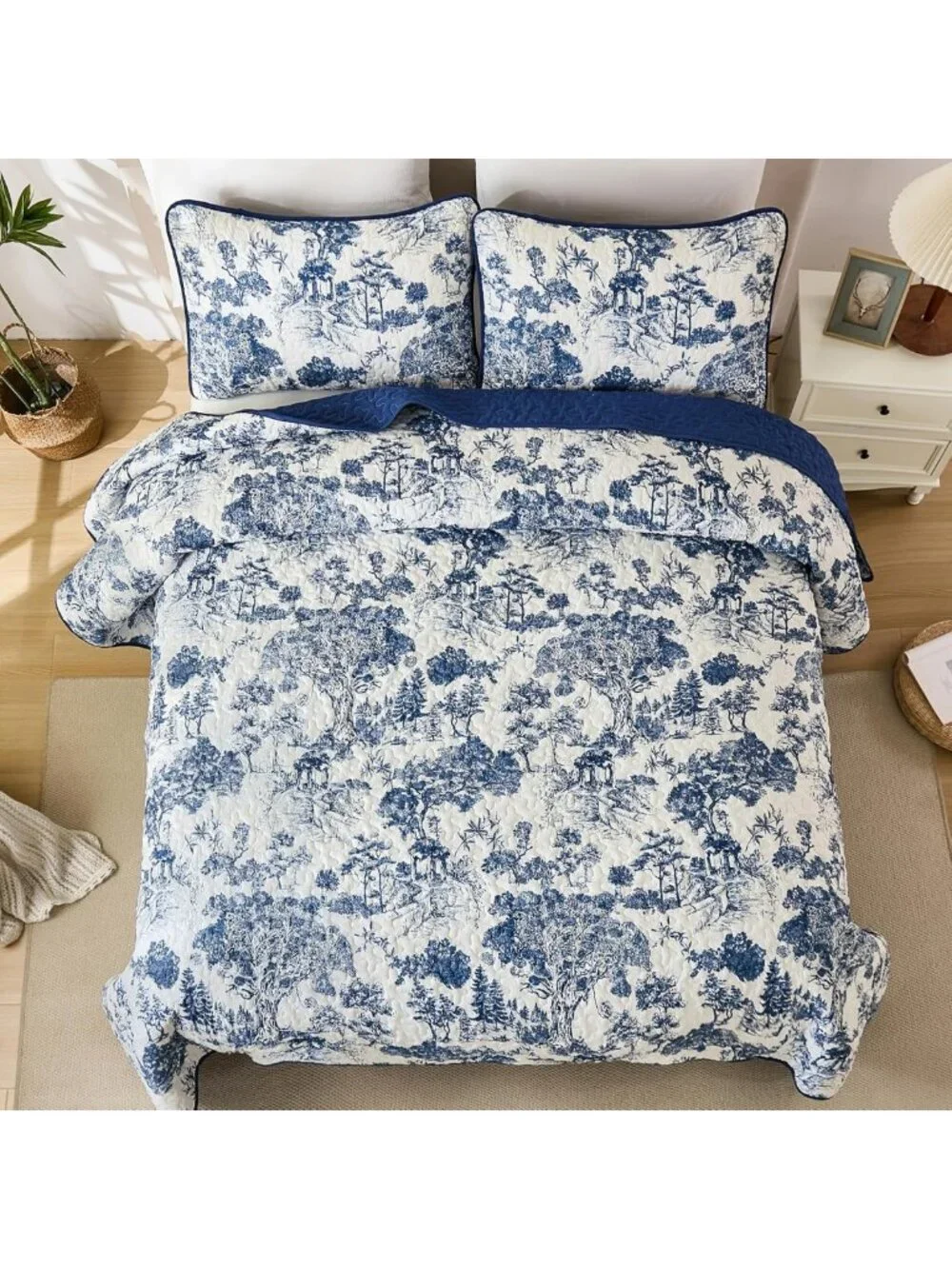 Botanical Floral Quilt Set King Size - Navy Blue Bedspread for Cozy Bedroom